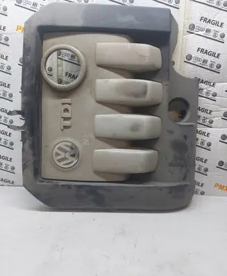 Volkswagen PASSAT B6 Engine cover (trim) 03G103925G 03G103925