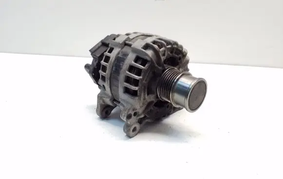Volkswagen Jetta VI Generator/alternator F000BL086202S 04E903025J
