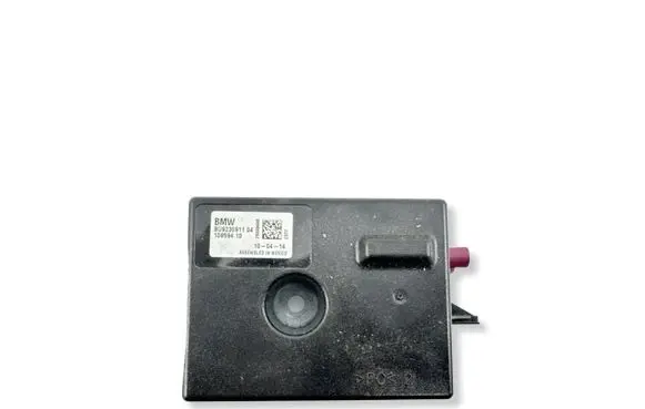 BMW 4 F32 F33 Aerial antenna amplifier 9230911