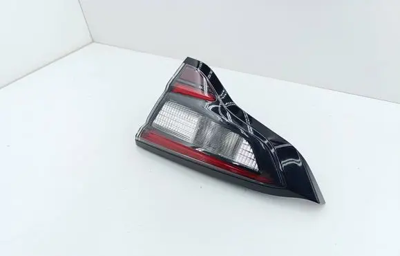 Subaru Legacy VII Tailgate rear/tail lights 84251AN00A