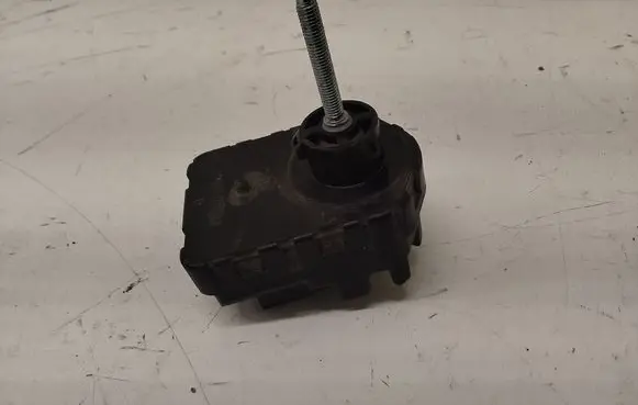 Toyota Land Cruiser (J150) Headlight level adjustment motor 11F2816034A