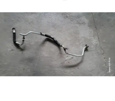 BMW 7 F01 F02 F03 F04 Oil cooling pipe 7590613