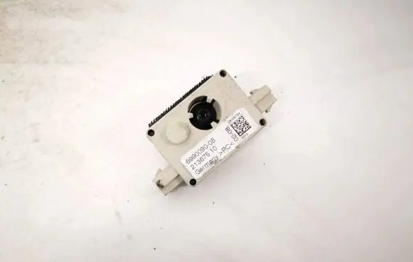 BMW 3 E90 E91 Antenna control unit 699009005 6990090-05