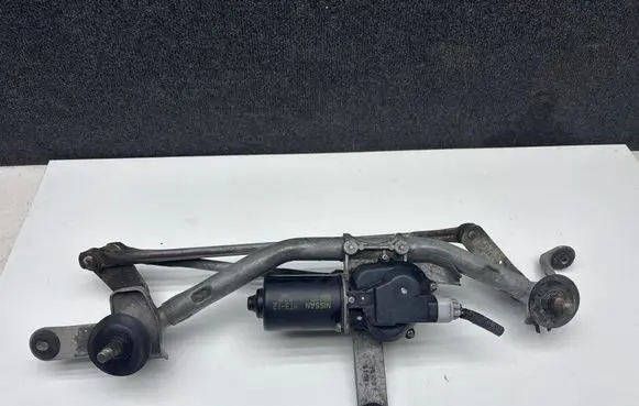 Nissan Murano Z51 Front wiper linkage and motor 288101AA0A