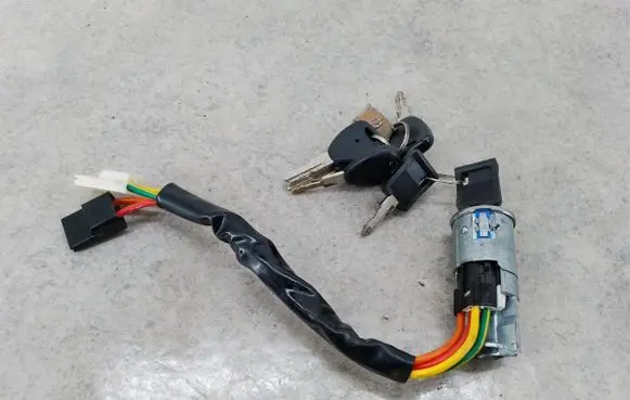Opel Movano A Ignition lock 