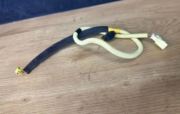 Toyota Avensis T250 Airbag squib ring wiring 12159