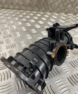 Audi Q7 4M Intake manifold 059145762BJ