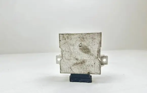 Toyota Avensis T250 Window wiper relay 150696