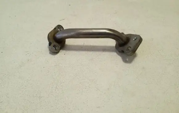 Lexus CT 200H EGR valve line/pipe/hose