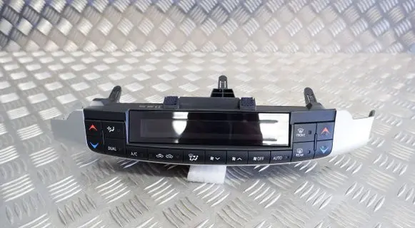 Lexus CT 200H Climate control unit 5590076040