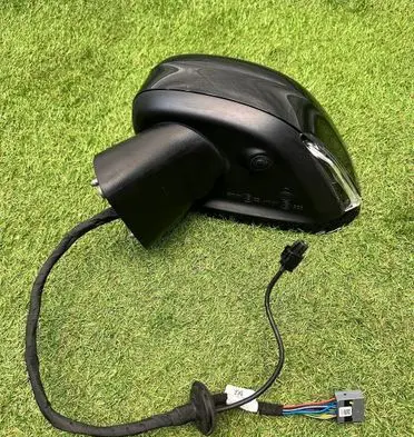 Volvo XC60 Front door electric wing mirror 