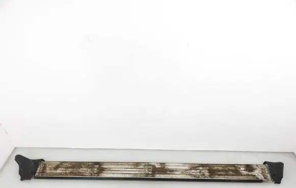 Nissan Navara D22 Sill/side skirt trim 