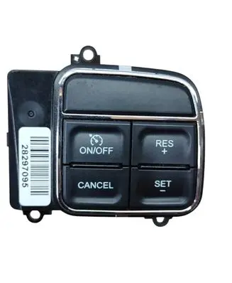 Lancia Voyager Steering wheel buttons/switches P56046252AE 56046252AE