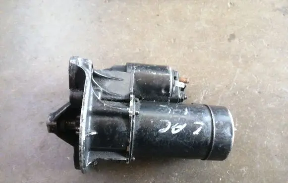 Renault Laguna II Starter motor