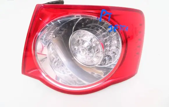 Volkswagen Jetta V Rear/tail lights 1K5945096M