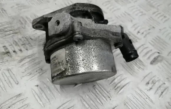 Dacia Logan II Vacuum pump 146502327R 70746200 19T2750001