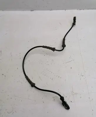 Renault Clio III ABS brake wheel speed sensor