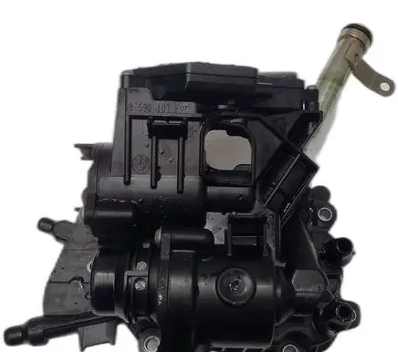BMW 5 G60 G61 Thermostat housing 