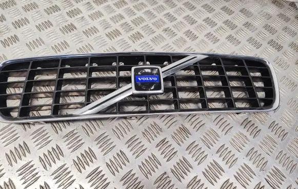 Volvo S60 Front bumper upper radiator grill 9190740 9151881