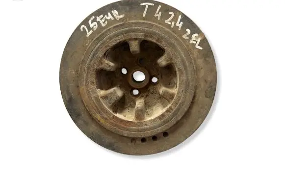 Volkswagen Transporter - Caravelle T4 Crankshaft pulley 074105251J