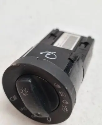 Audi A4 S4 B7 8E 8H Light switch 8E0941531D