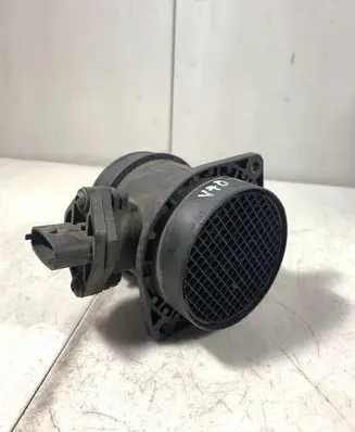Volvo V70 Mass air flow meter 0280218108