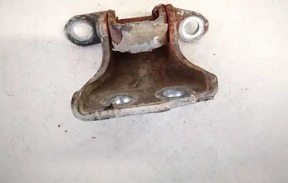 Nissan Note (E11) Front door upper hinge