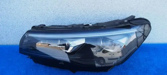 Volkswagen Tiguan Headlight/headlamp 571941059G