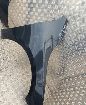 Volvo V60 Fender
