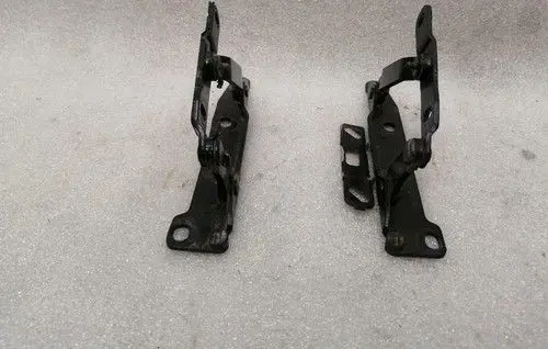 Porsche 911 996 Tailgate/trunk/boot hinge 99656231900
