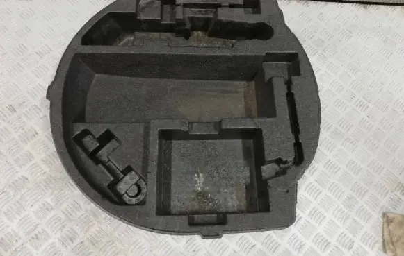 Citroen C3 Glove box in trunk 