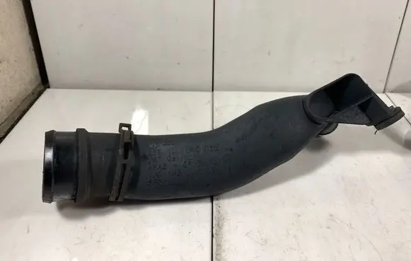 Audi A3 S3 8L Intercooler hose/pipe 1J0145762D