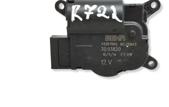 Skoda Fabia Mk3 (NJ) Air flap motor/actuator V3267002 9025843 3093820