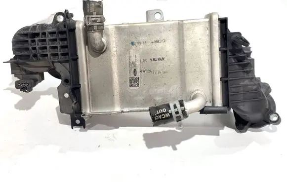 Ford Focus Intercooler radiator JN1Q6C896AC