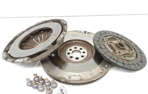 Toyota Verso Clutch set kit 3121005120B 3125105140C