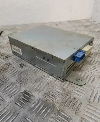 BMW 5 E39 Video control module 8381940 002840 086908051