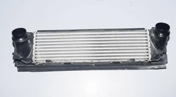 BMW 1 F20 F21 Intercooler radiator 7618809