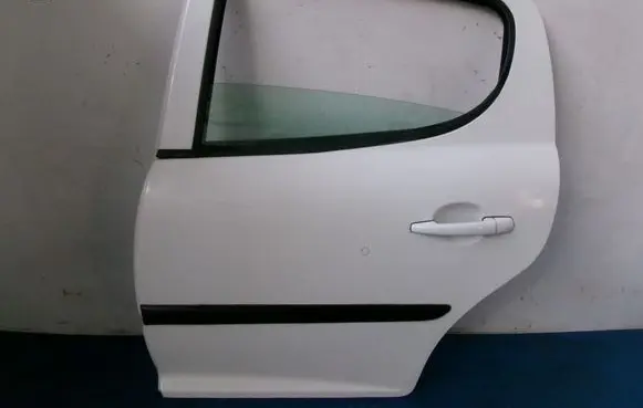 Rear door