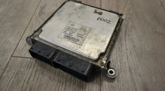 Mercedes-Benz C AMG W204 Engine control unit/module A6519007500