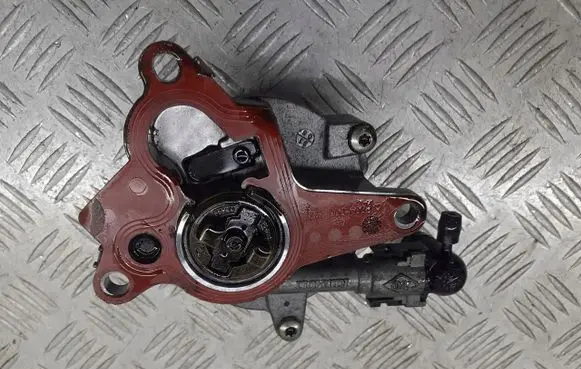 Renault Laguna III Vacuum pump 8200934880