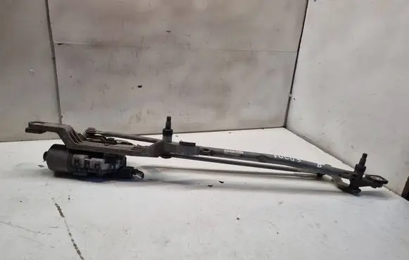 Ford Focus Front wiper linkage and motor 3397020850 4M5117504AC