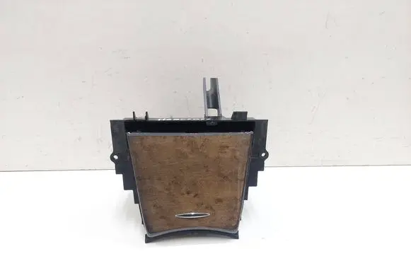 Mercedes-Benz E W211 Car ashtray A2116800350