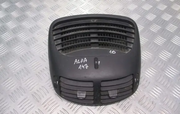 Alfa Romeo 147 Dashboard air vent grill cover trim 