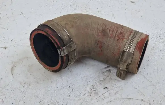 Land Rover Freelander 2 - LR2 Intercooler hose/pipe