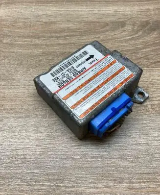 Mazda 323 F Airbag control unit/module B16A57K30 SAS2D8268 WithPlug