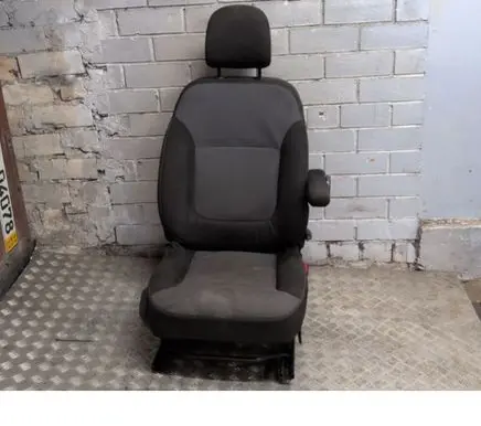 Opel Vivaro Front passenger seat 
