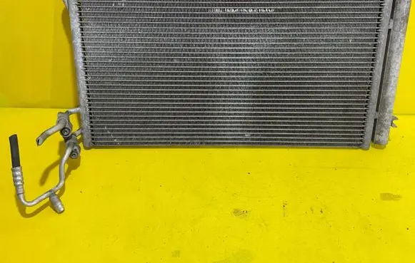BMW 3 E92 E93 Air conditioning (A/C) radiator (interior) RZ4R11P2