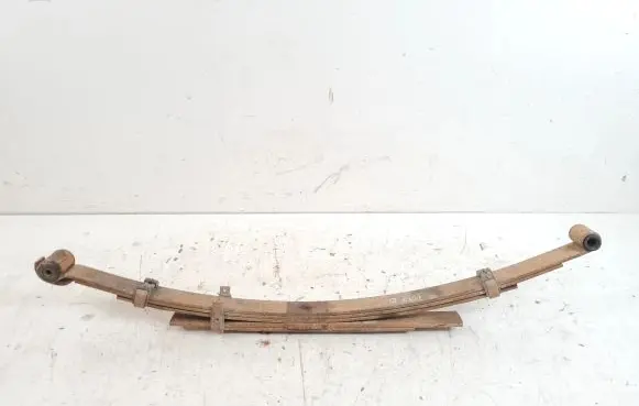 Toyota Hilux (AN10, AN20, AN30) Rear leaf spring 