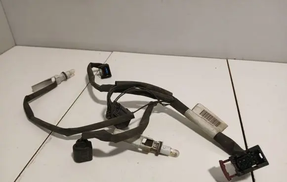 Volvo XC90 Headlight/headlamp wiring loom/harness 30678833