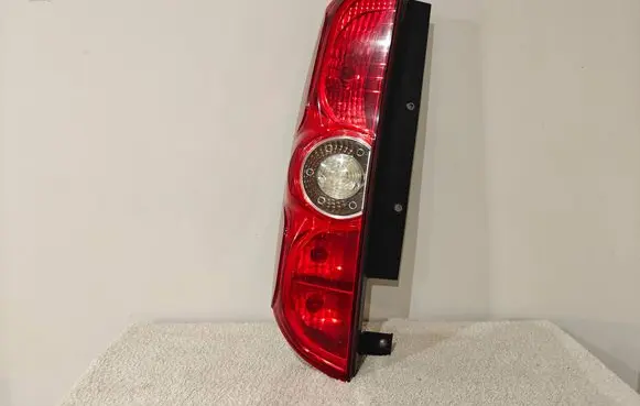 Opel Combo D Rear/tail lights 20382748